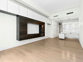 111 Fulton Street