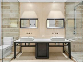 111 Fulton Street 309, New York NY 10038