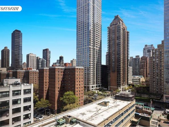 225 West 60th Street 14E, New York NY 10023