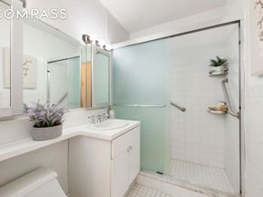 20 East 9th Street 5D, New York NY 10003