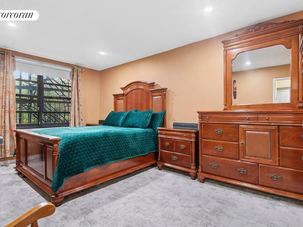 1199 East 53rd Street 3O, Brooklyn NY 11234