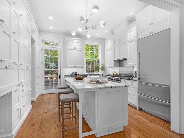 430 Hudson Street, New York NY 10014