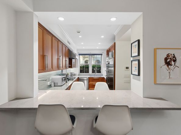 217 West 22nd Street, New York NY 10011