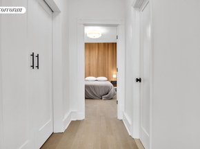 25-20 Newtown Avenue 2, Queens NY 11102