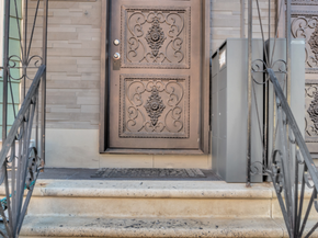 25-20 Newtown Avenue 2, Queens NY 11102