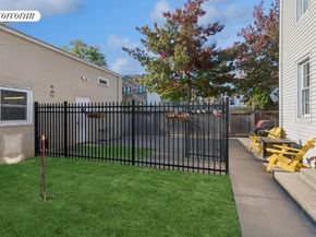 1541 Overing Street, Bronx NY 10461