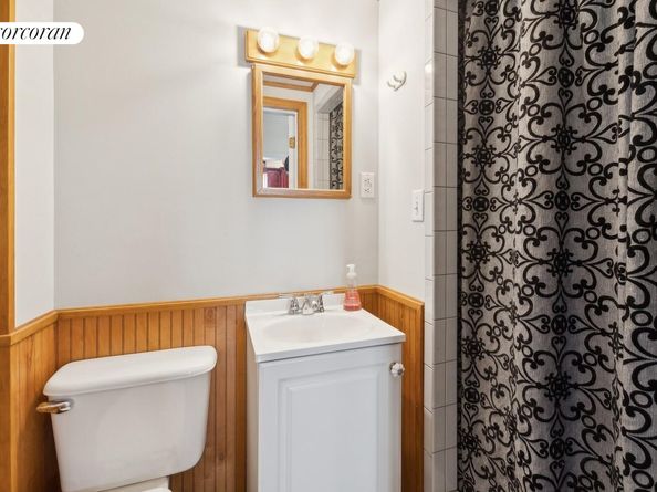 1541 Overing Street, Bronx NY 10461