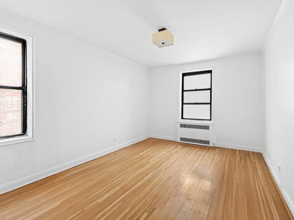 657 East 26th Street 5T, Brooklyn NY 11210