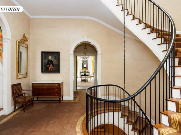 67 East 93rd Street, New York NY 10128
