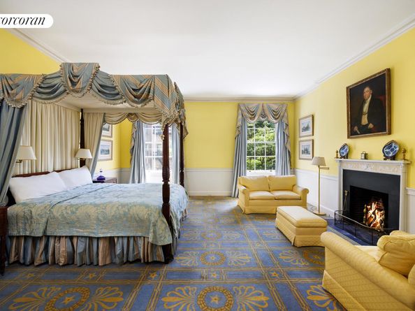 67 East 93rd Street, New York NY 10128