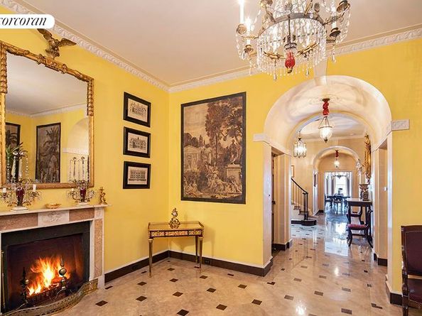 67 East 93rd Street, New York NY 10128