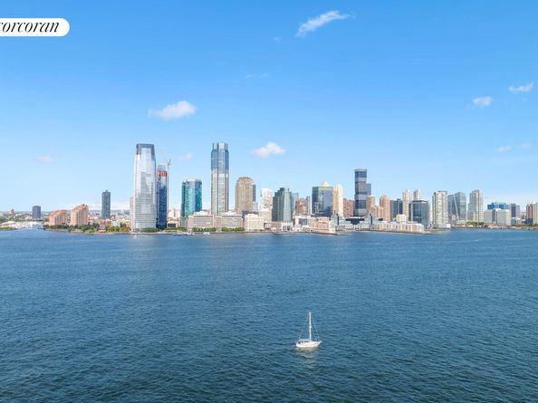 377 Rector Place 20B, New York NY 10280
