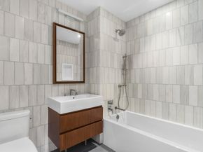 21-30 44th Drive 5A, Queens NY 11101