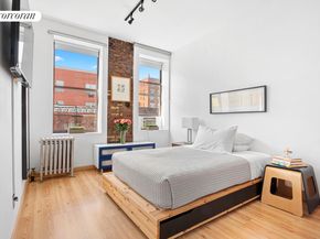 311 East 3rd Street 33, New York NY 10009