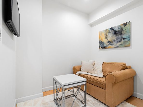 150 West 51st Street 1628, New York NY 10019