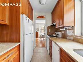 400 East 56th Street 4R, New York NY 10022