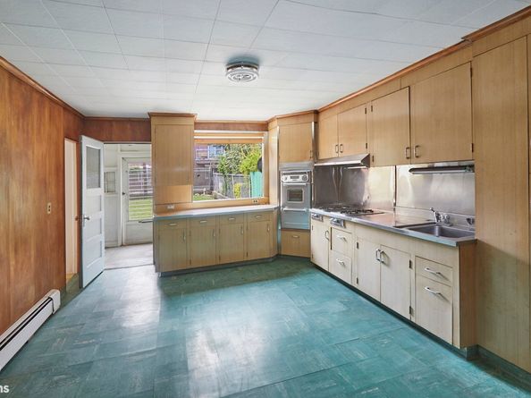 38 Sherman Street, Brooklyn NY 11215