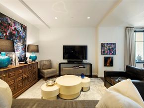 425 West 50th Street 12K, New York NY 10019