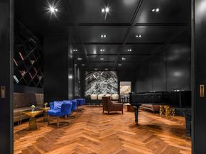 425 West 50th Street 12K, New York NY 10019