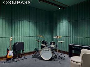 323 Bergen Street 121E, Brooklyn NY 11217