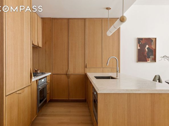 323 Bergen Street 121E, Brooklyn NY 11217