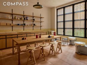 323 Bergen Street 121E, Brooklyn NY 11217