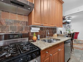 35-35 75th Street 524, Queens NY 11372