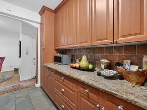 35-35 75th Street 524, Queens NY 11372