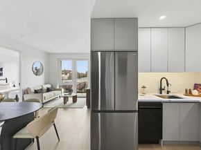 28-08 21st Street 5C, Queens NY 11102