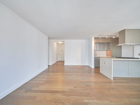225 Rector Place 22A, New York NY 10280