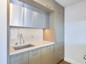 225 Rector Place 22A, New York NY 10280