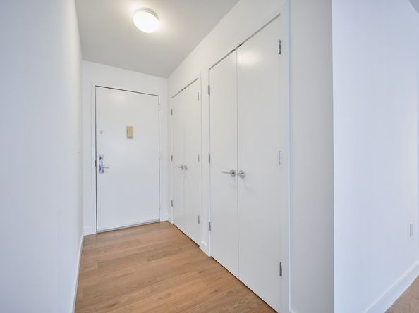 225 Rector Place 22A, New York NY 10280