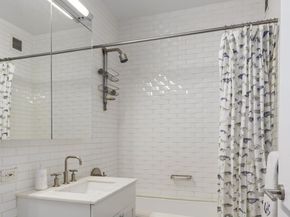 9 College Place 3A, Brooklyn NY 11201