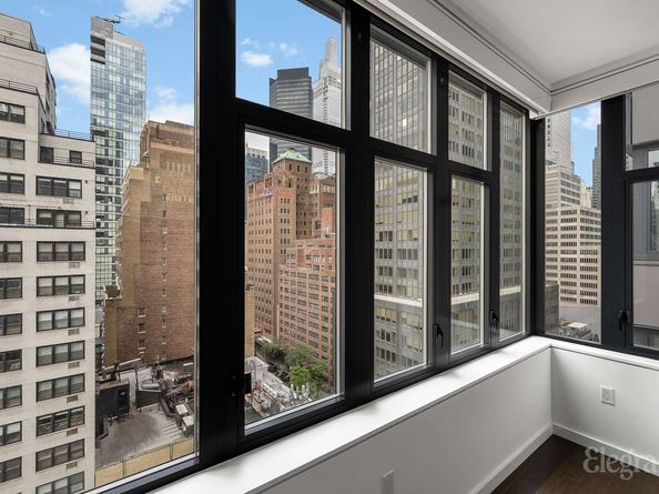 591 3rd Avenue 12A, New York NY 10016