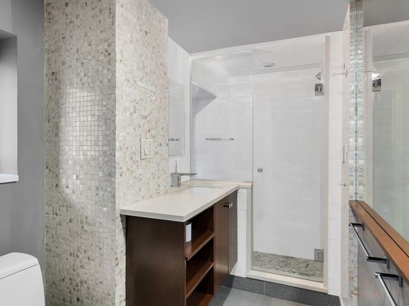 34 Gramercy Park E 9BR, New York NY 10010