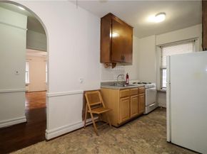 868 East 7th Street 3C, Brooklyn NY 11230