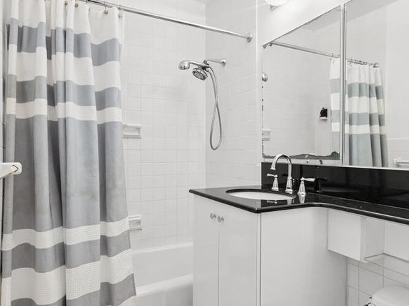 400 East 56th Street 17F, New York NY 10022