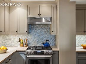 200 East End Avenue 10KL, New York NY 10128