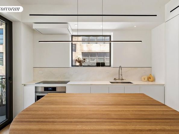 9 Chapel Street 6C, Brooklyn NY 11201