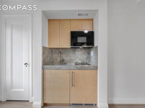 25 Tudor City Place 1103, New York NY 10017