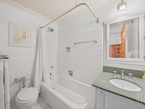 45 East End Avenue 10F, New York NY 10028