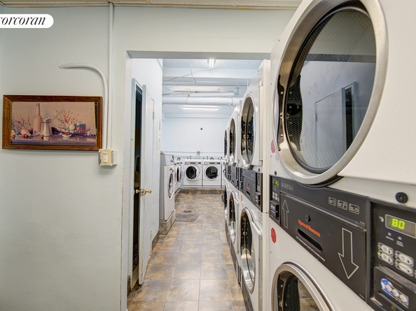 67-30 Clyde Street 3J, Queens NY 11375