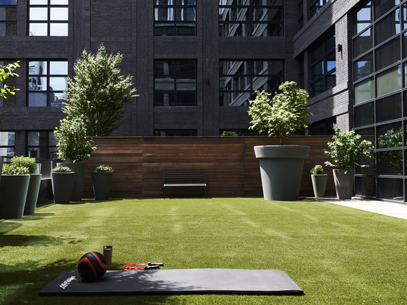 547 West 47th Street 504, New York NY 10036