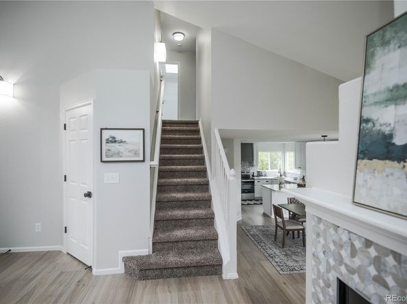 329 Lodgewood Lane, Lafayette CO 80026