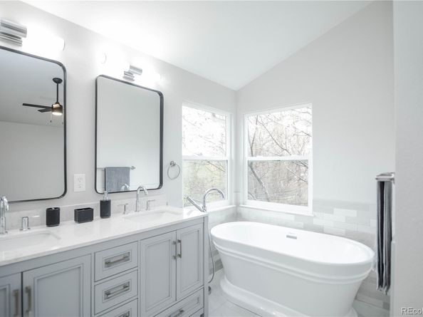 329 Lodgewood Lane, Lafayette CO 80026