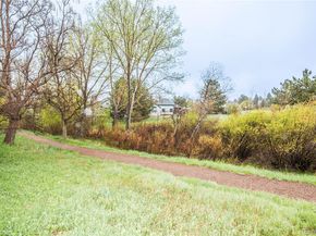 329 Lodgewood Lane, Lafayette CO 80026