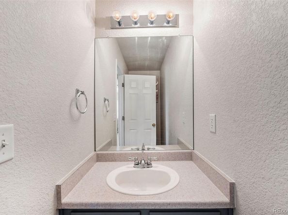 3480 E 100th Court, Thornton CO 80229