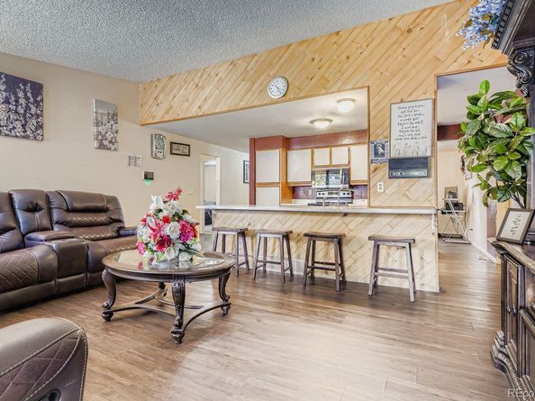 1067 S Joplin Way, Aurora CO 80017