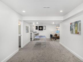 800 S Geneva Street, Aurora CO 80247