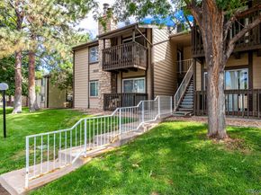 1830 S Pitkin Circle B, Aurora CO 80017